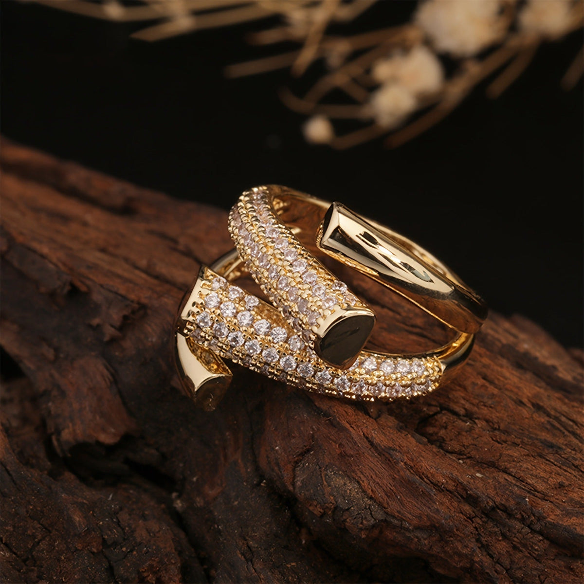 Gouden wikkelring met pavé zirkonia