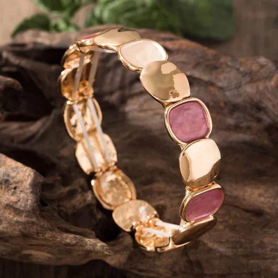 Gouden armband met onregelmatige glanzende schakels