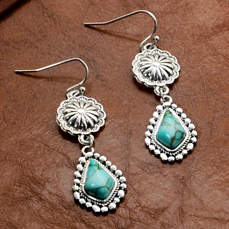 Zilveren ring met turquoise bloemcluster