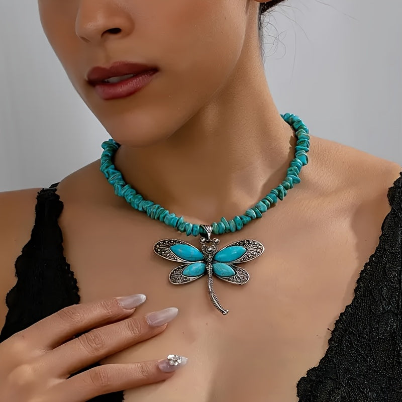 Bohemian ketting met turkooizen kralen en libellehanger