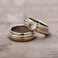 Tweekleurige ringenset met heldere zirkonia