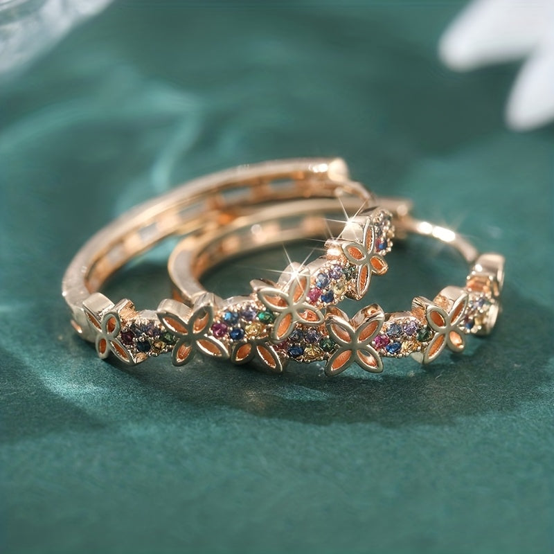 Driekleurige gouden creolen met diamantgeslepen patroon