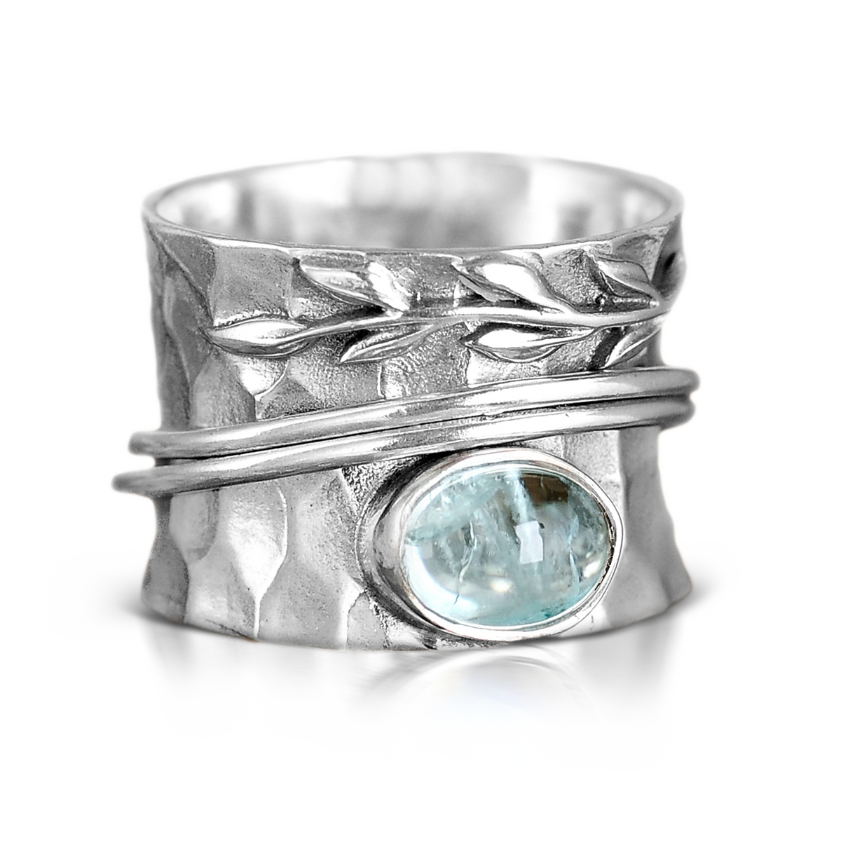 Zilveren spinner-ring met aquamarijn en bladmotief