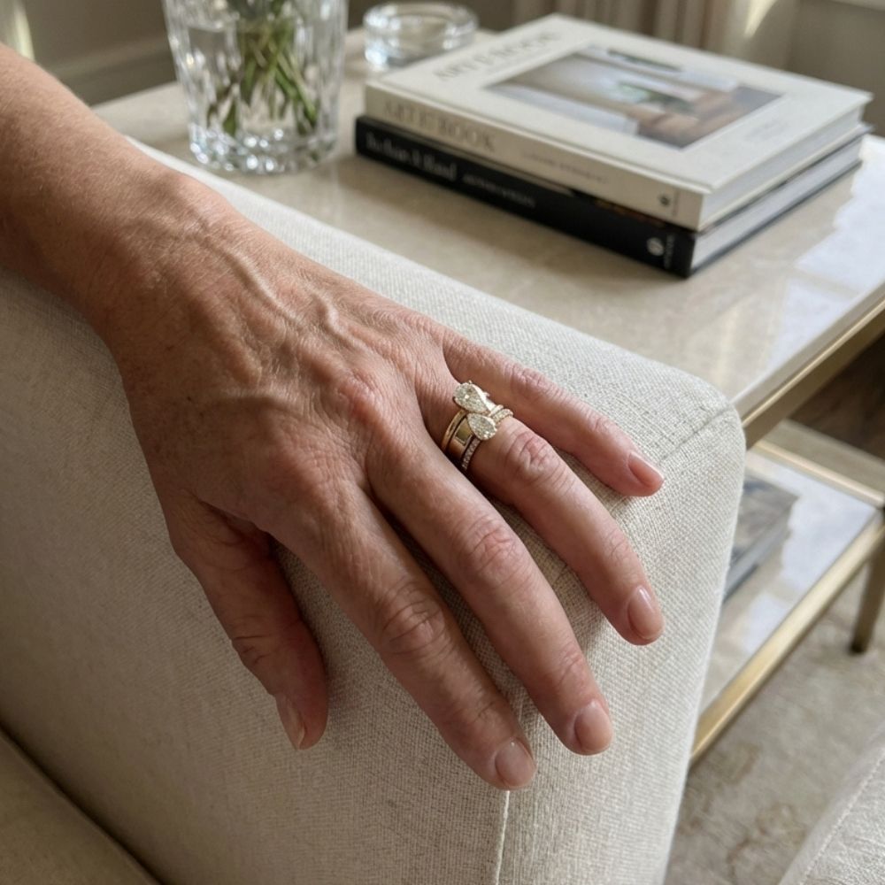 Gouden ringenset met twee peervormige zirkonia