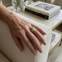 Gouden ringenset met twee peervormige zirkonia