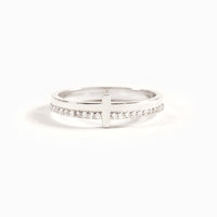 Gouden kruisring met zirkonia pavé