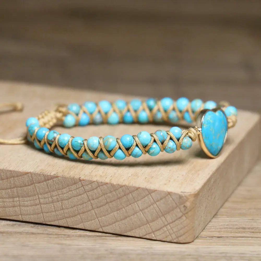 Boho gevlochten armband met turquoise hart en kralen
