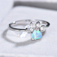 Zilveren ring met blauwe opaal en zirkonia