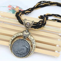 Bohemian kralenketting met groene steenhanger