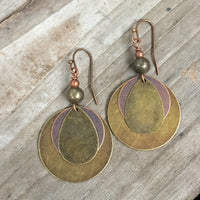 Bohemian bronzen oorbellen met dubbele ronde schijf