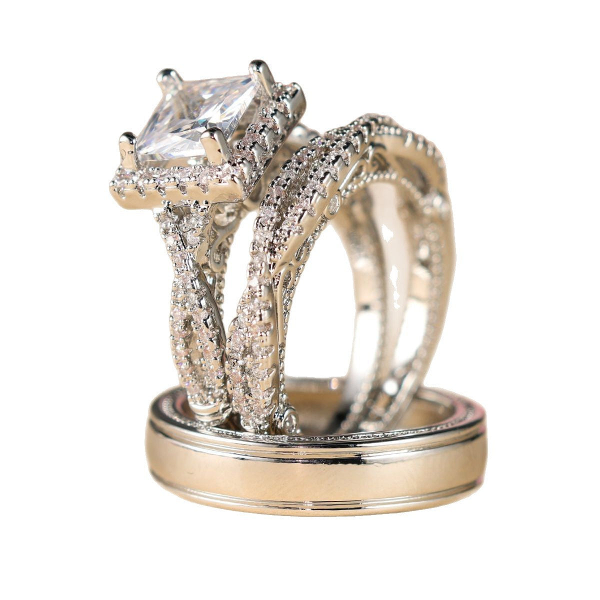Gouden ringenset met princess-geslepen zirkonia en gevlochten band