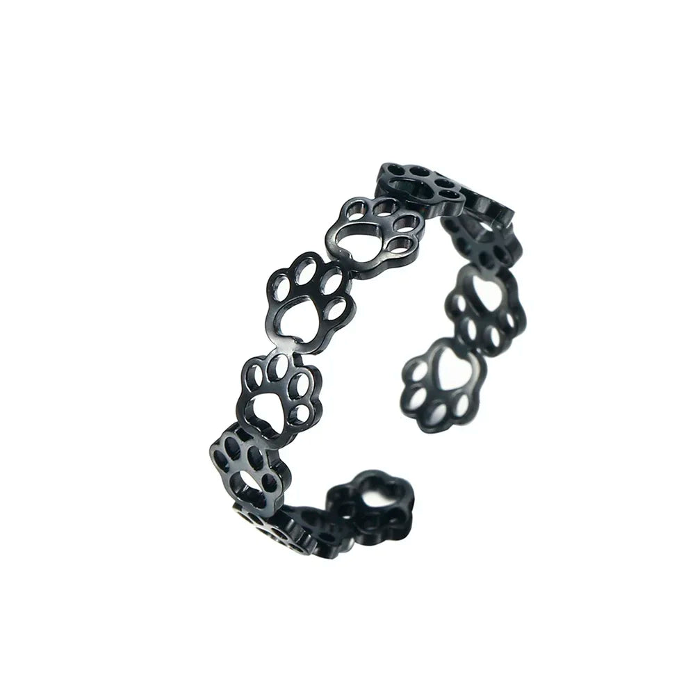Zilveren ring met hondenpootjes