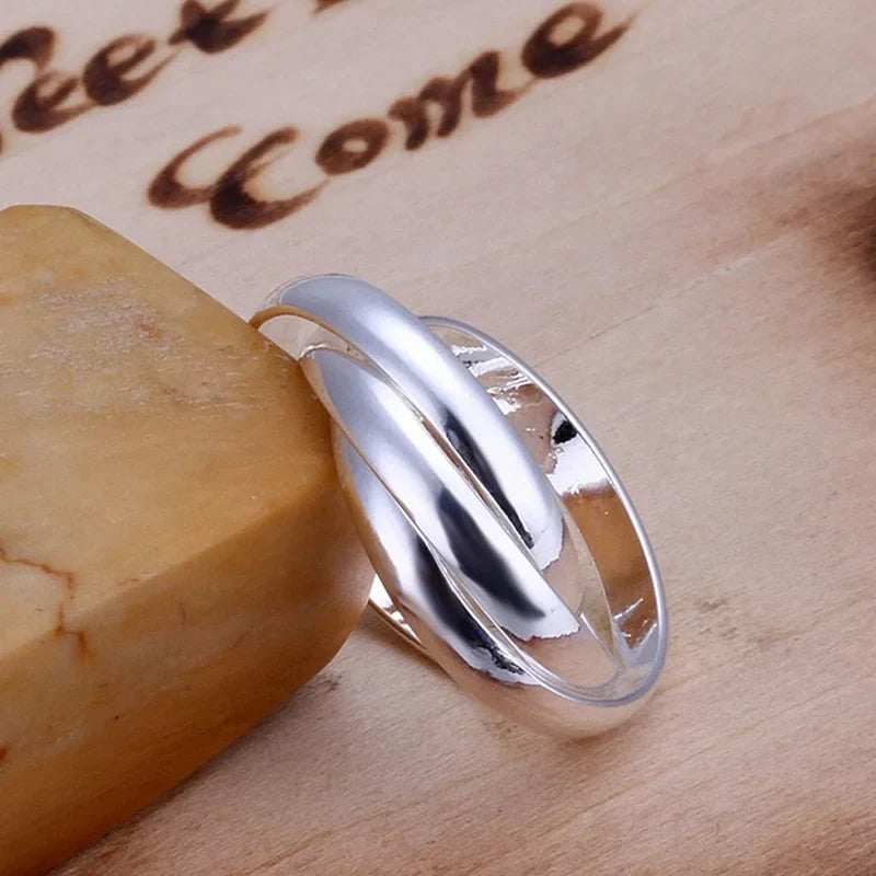 Zilveren drievoudige verweven ring