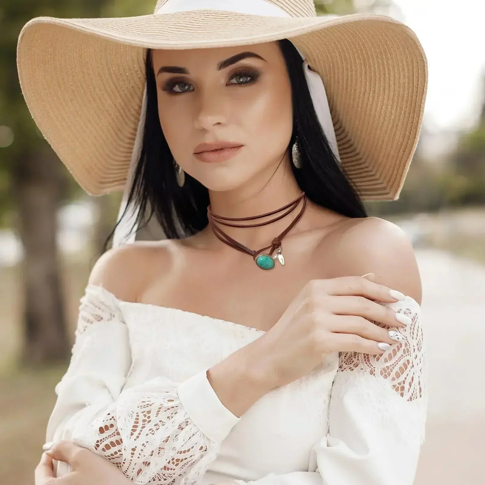Bohemian wikkelketting met turquoise edelsteen