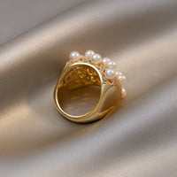 Gouden ring met parels en zirkonia
