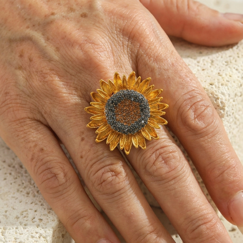 Gouden zonnebloemring met zirkonia
