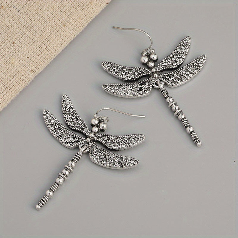 Zilveren bohemian oorbellen met libelle