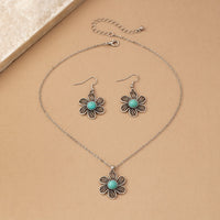 Zilveren vintage oorbellen met ovale turquoise