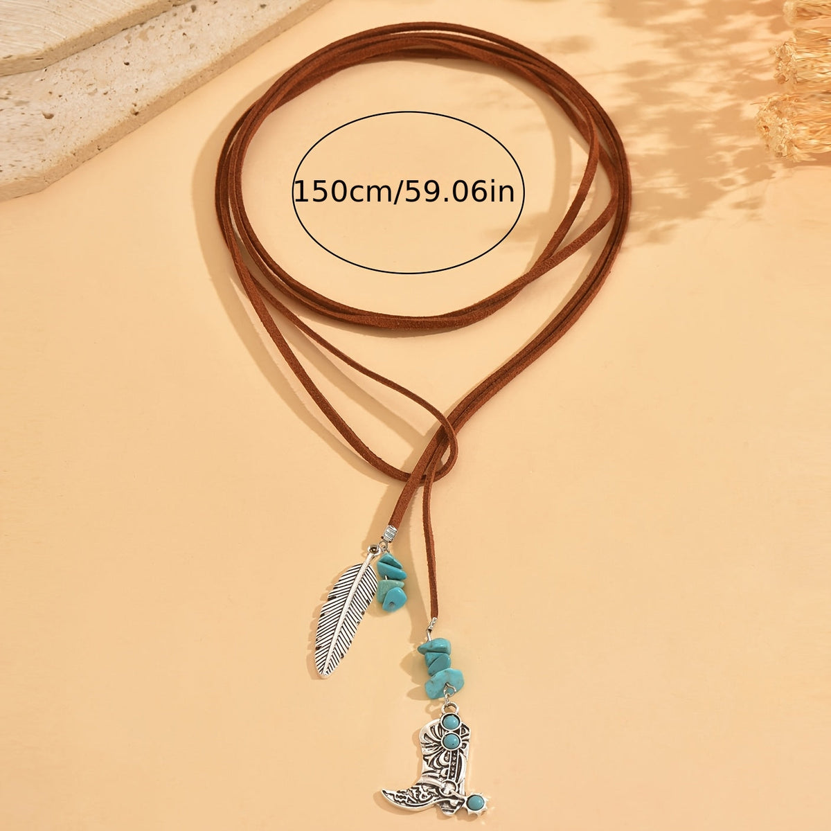 Bohemian ketting met turkooizen kralen en veerhanger