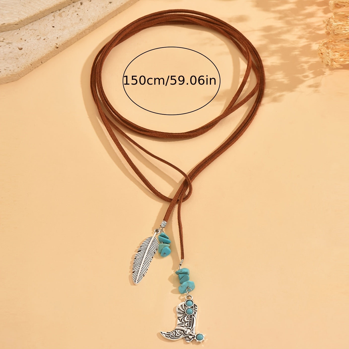 Bohemian ketting met turkooizen kralen en veerhanger