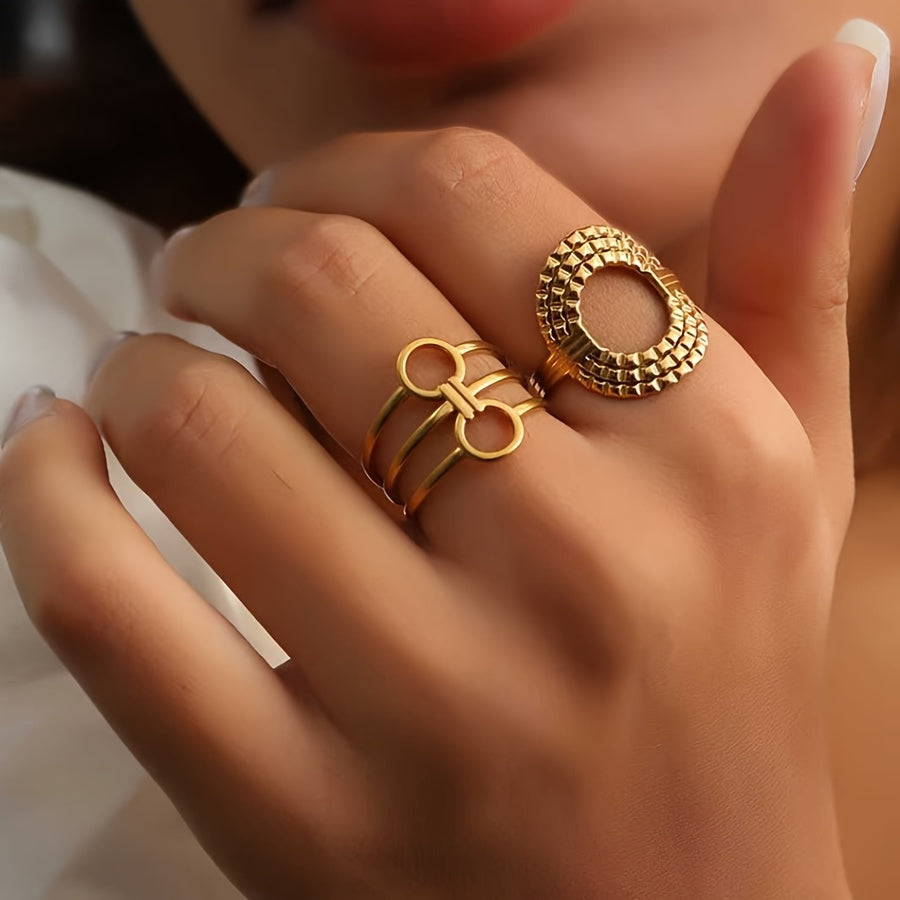 Gouden minimalistische ringenset met golfdesign