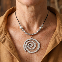 Zilveren bohemian spiraal set met ketting en oorbellen
