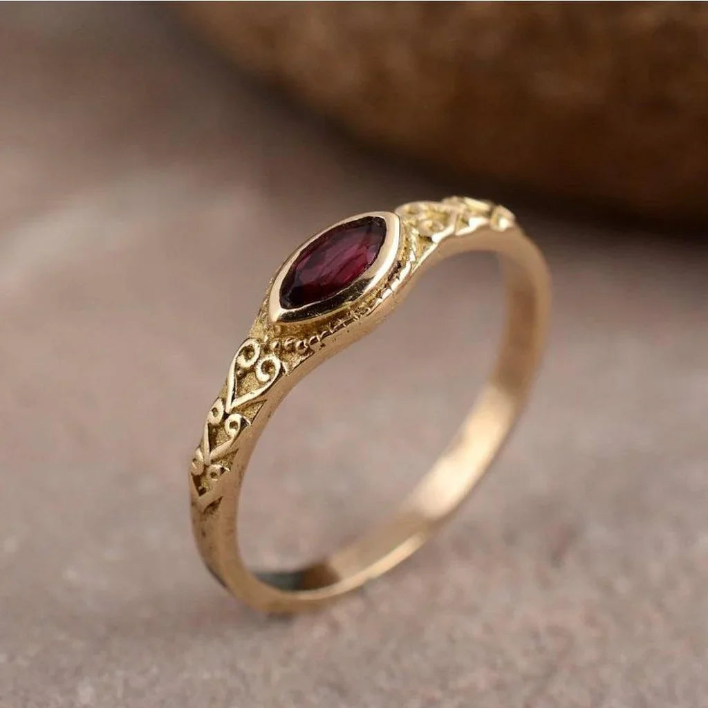 Gouden ring met sterren en maan in zirkonia