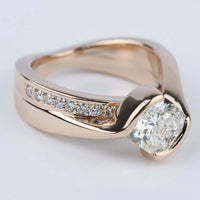 Roségouden ring met ovale en baguette zirkonia