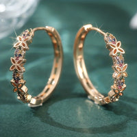 Driekleurige gouden creolen met diamantgeslepen patroon