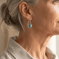 Bohemian ketting met turquoise kralen en druppelhanger