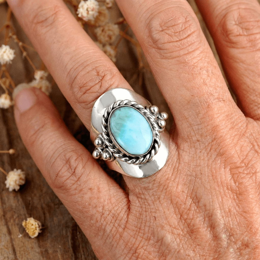 Zilveren boho-ring met ovale larimar