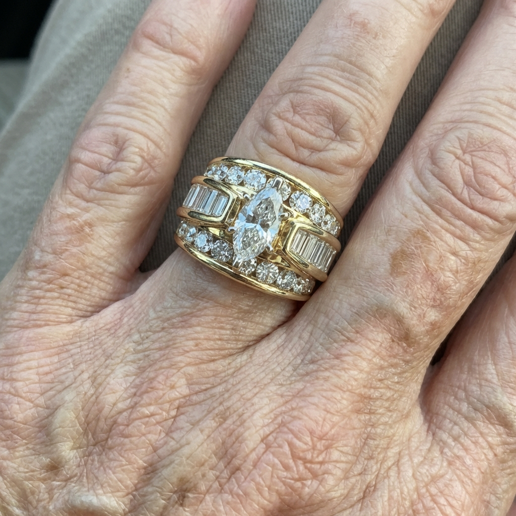 Gouden ringenset met marquise zirkonia en baguettes