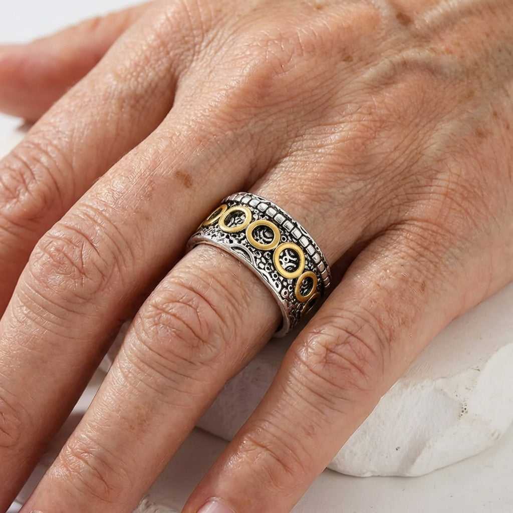 Zilveren vintage ring met gouden cirkelmotief