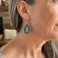 Zilveren bohemian oorbellen met druppel turquoise