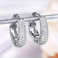 Gouden ovale oorbellen met zirconia pavé