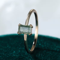 Gouden ring met groene mosagaat