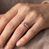 Roségouden ring met ovale roze edelsteen