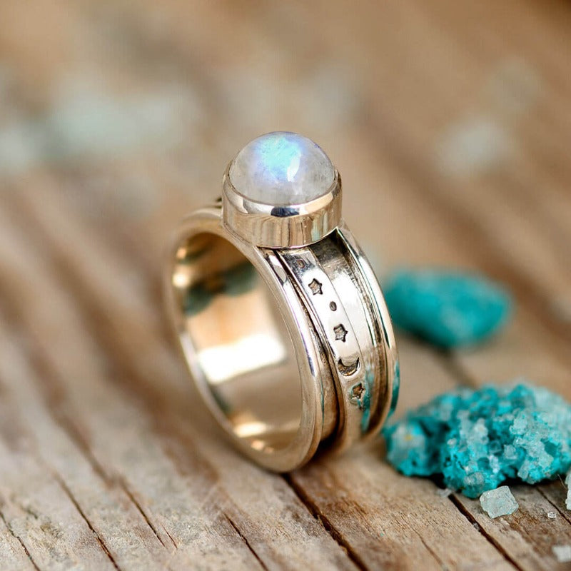 Zilveren ring met maansteen, sterren en maan