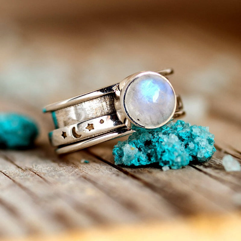 Zilveren ring met maansteen, sterren en maan