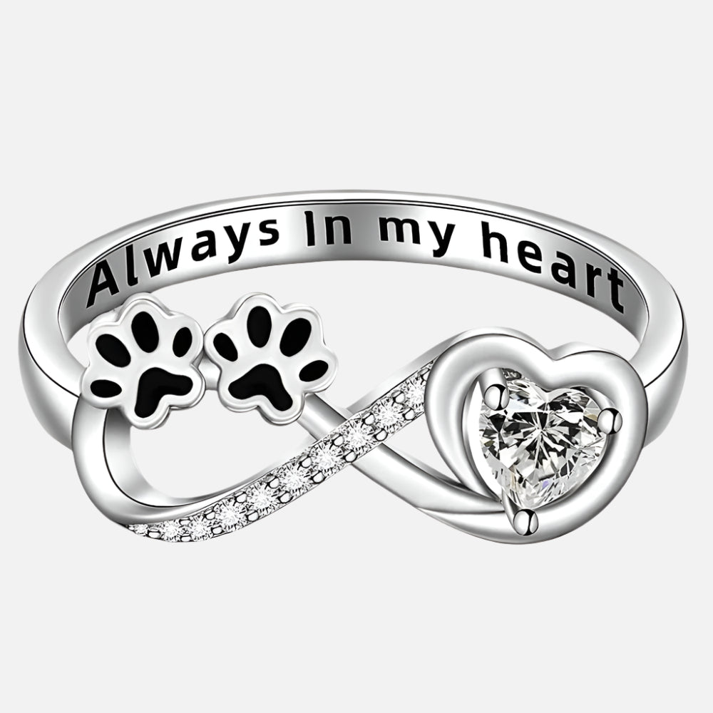 Zilveren ring met pootjes en hart Always in my heart