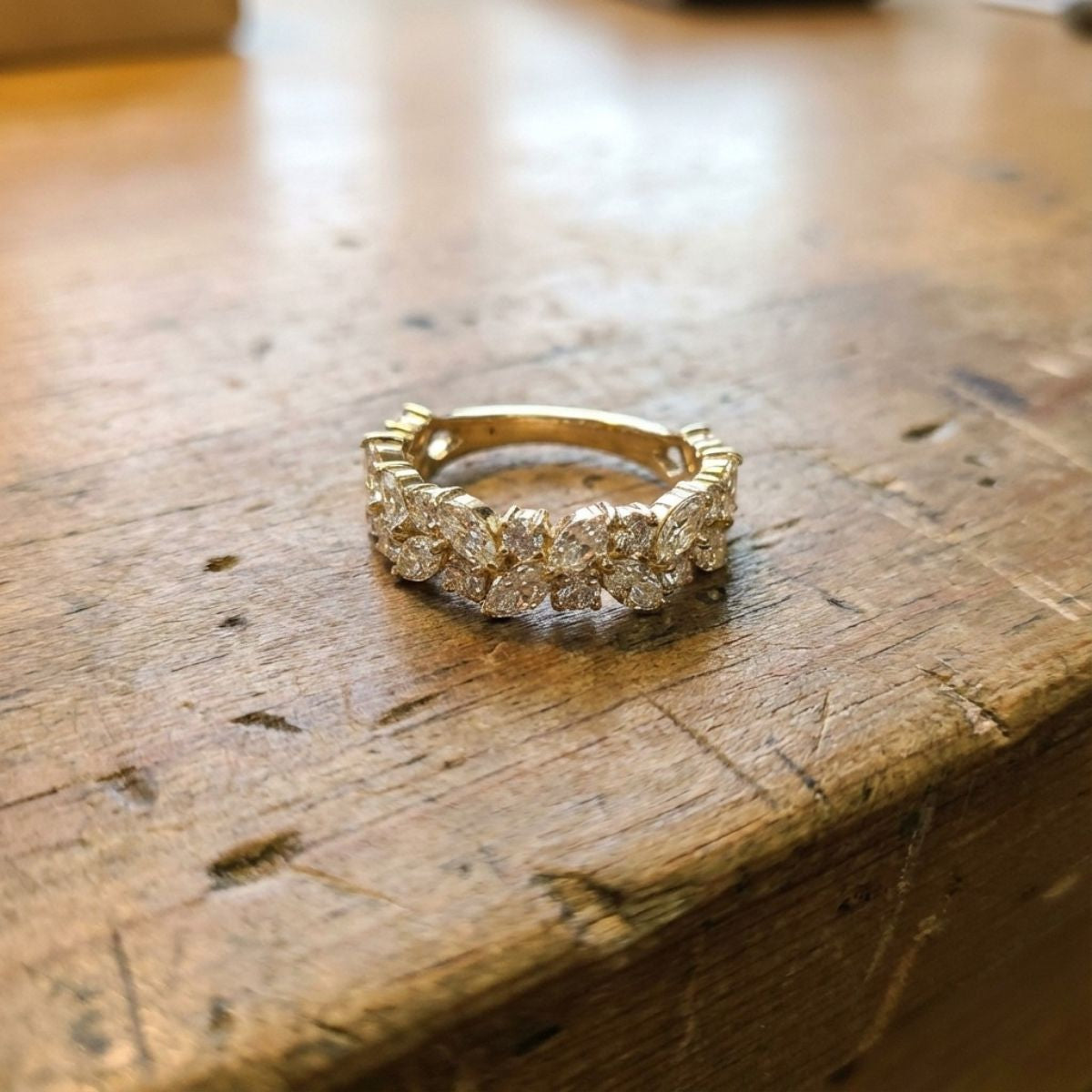 Gouden ring met marquise zirkonia