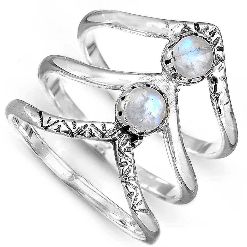 Zilveren bohemian ring met dubbele chevron en maanstenen