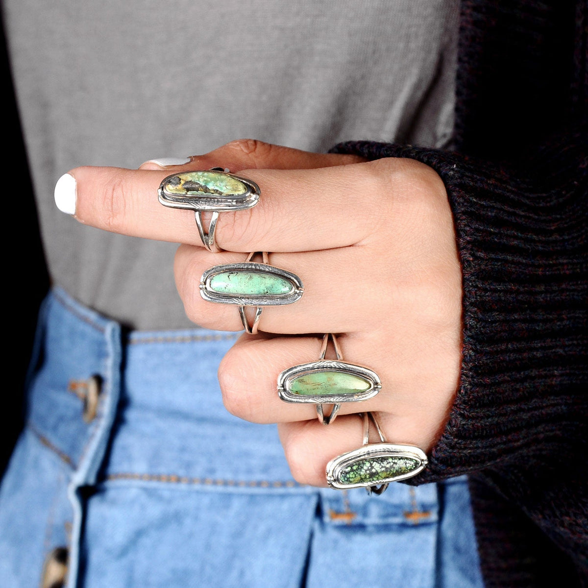 Zilveren bohemian ring met ovale groene turquoise